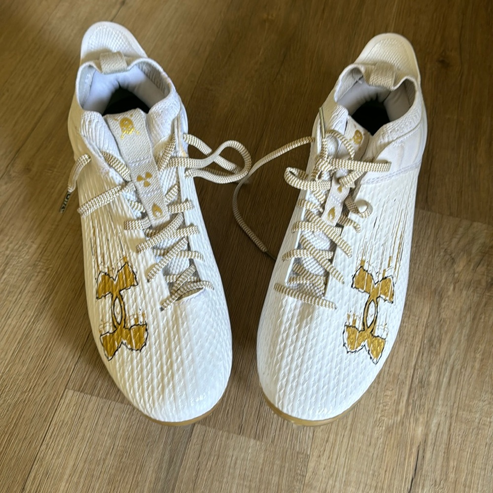 Under Armour Cleats Size 10.5